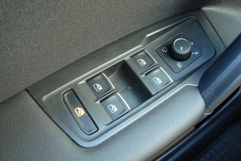 Volkswagen Tiguan Allspace (2023) 2.0TDi, AUT - fotka 45 z 73