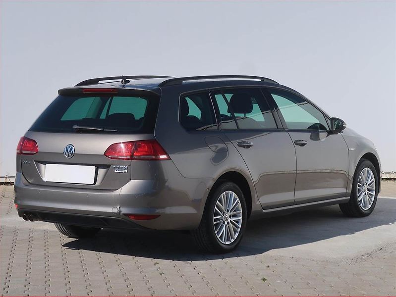 Volkswagen Golf (2014) 2.0 TDI, Serv.kniha, Navi - fotka 5 z 18