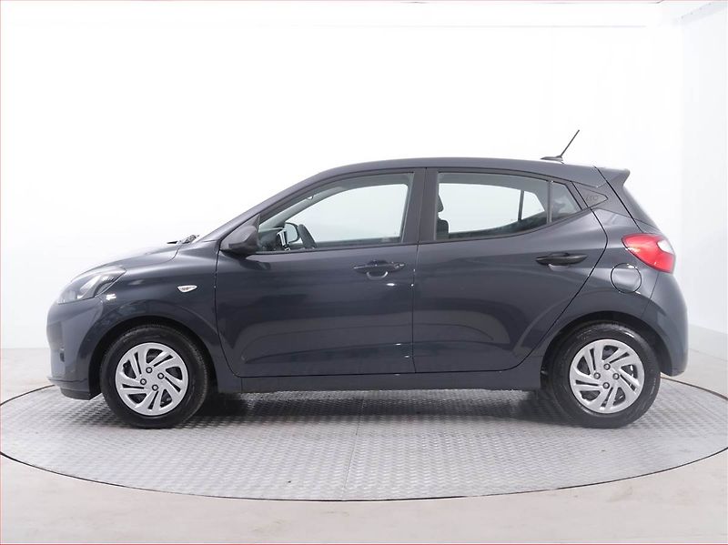 Hyundai i10 (2024) Comfort 1.0, ČR,1.maj - fotka 3 z 19