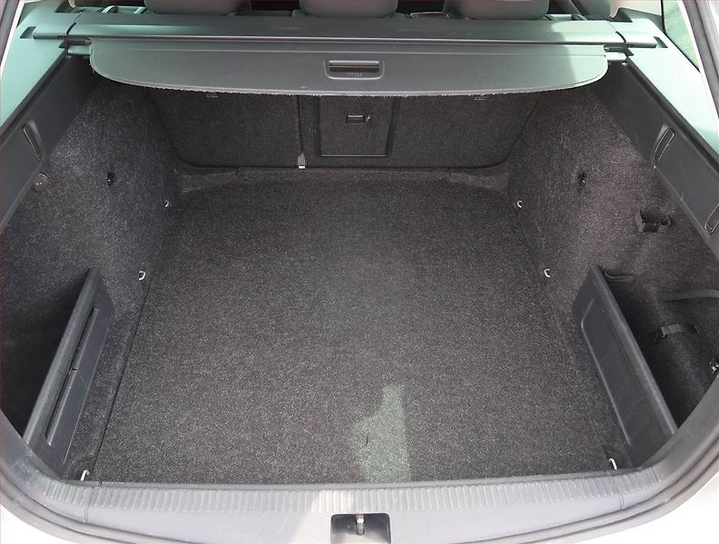 Škoda Octavia (2016) Ambition 1.6 TDI, Navi - fotka 14 z 22