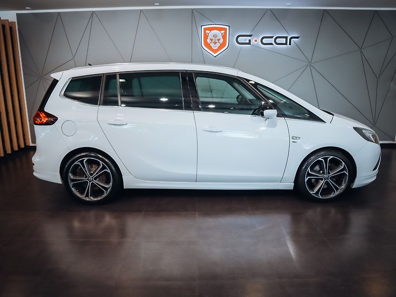 Opel Zafira 2.0CDTi OPC Line - fotka 5 z 28