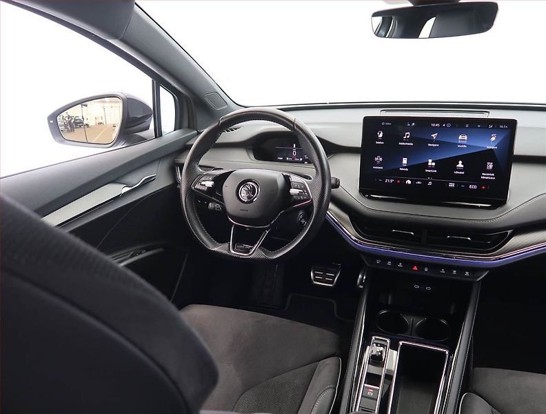 Škoda Enyaq (2023) Sportline iV 60 (62 kWh) - fotka 7 z 31