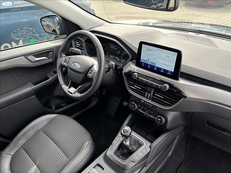 Ford Kuga 1,5 EcoBlue 88kW Titanium X - fotka 25 z 49