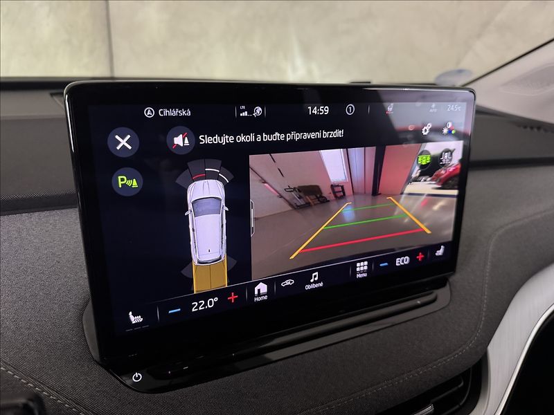 Škoda Enyaq 80 150kW LED Matrix Assist - fotka 25 z 45