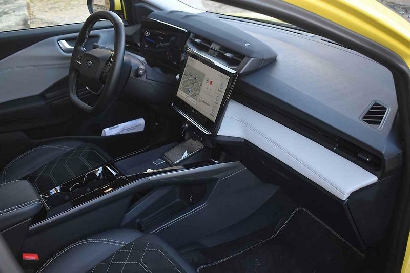 Ford Puma Gen-e je velmi dobrý elektromobil na kratší vzdálenosti.