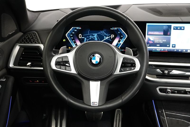 BMW X7 Xdrive40i,Mpaket,ČR,Iconic-G - fotka 31 z 49