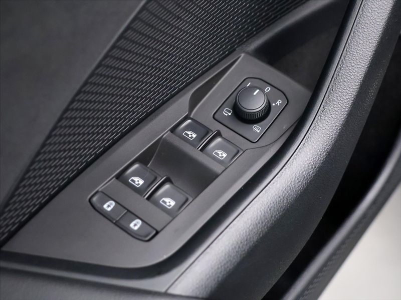 Škoda Octavia RS 2,0 TDI  147kW DSG 1.Maj. D - fotka 17 z 45