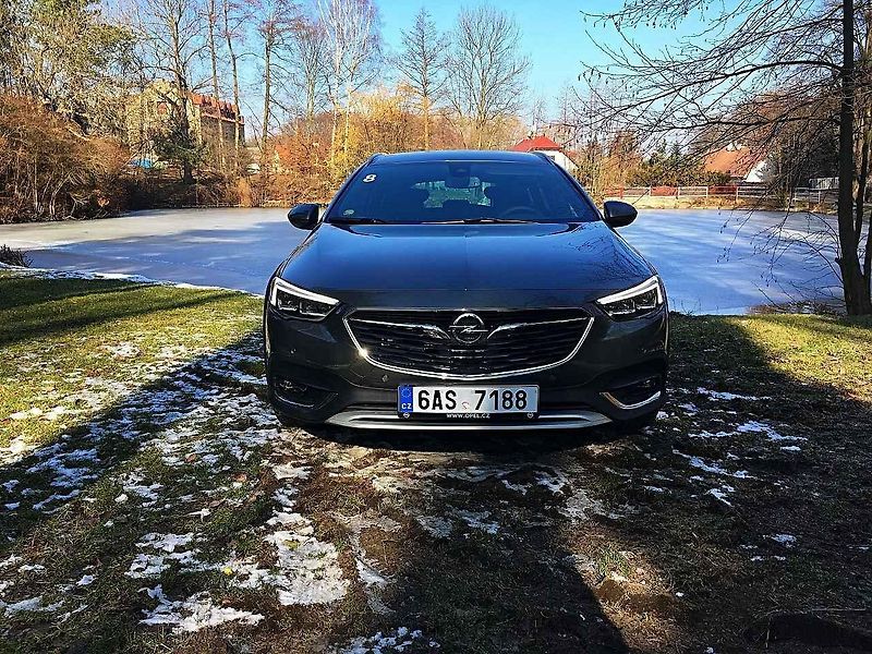 Opel Insignia současné generace po faceliftu