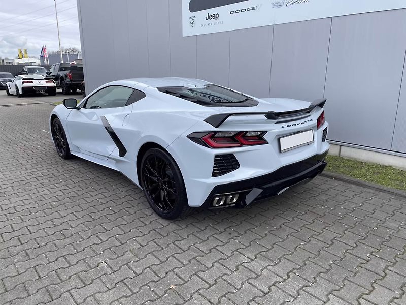 Chevrolet Corvette C8 Stingray 3LT Magnetic Lift - fotka 6 z 23