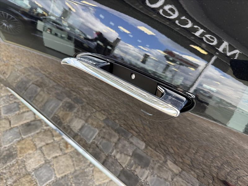 Mercedes-Benz Třídy E E 450 4M*AMG paket*TOP - fotka 40 z 43
