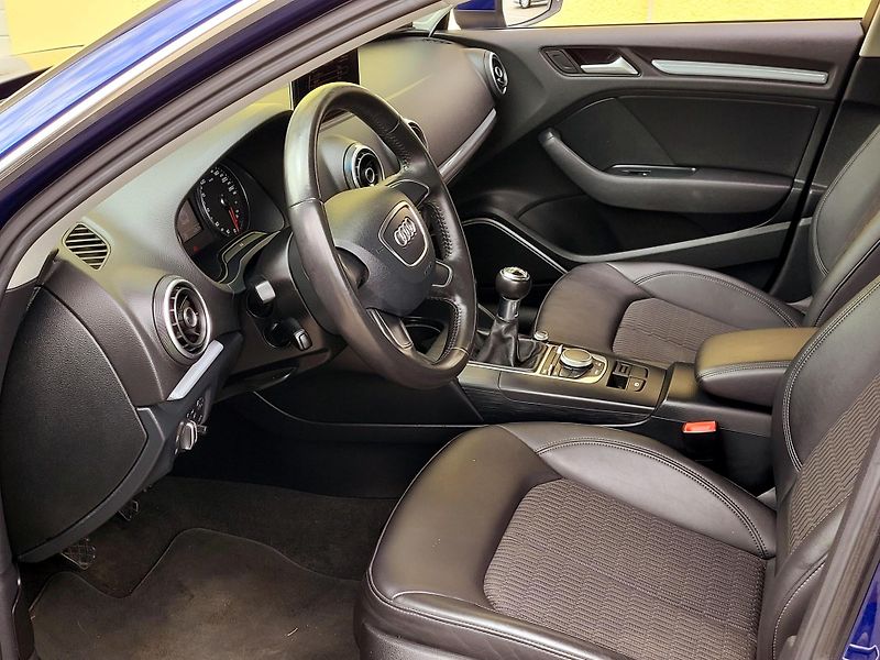 Audi A3 1.4 TFSi SERV.KN. ROZVODY+SPOJ - fotka 29 z 50