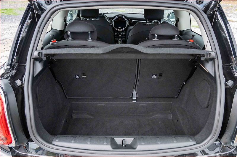 Mini Ostatní (2021) Cooper SE 32 kWh, SoH 100% - fotka 12 z 19