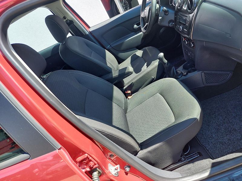 Dacia Sandero (2018) II.Comfort SCe-zadáno! - fotka 19 z 31
