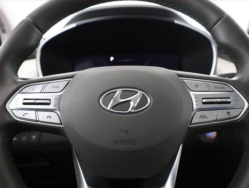 Hyundai Santa Fe (2021) 2.2 CRDi - fotka 8 z 21