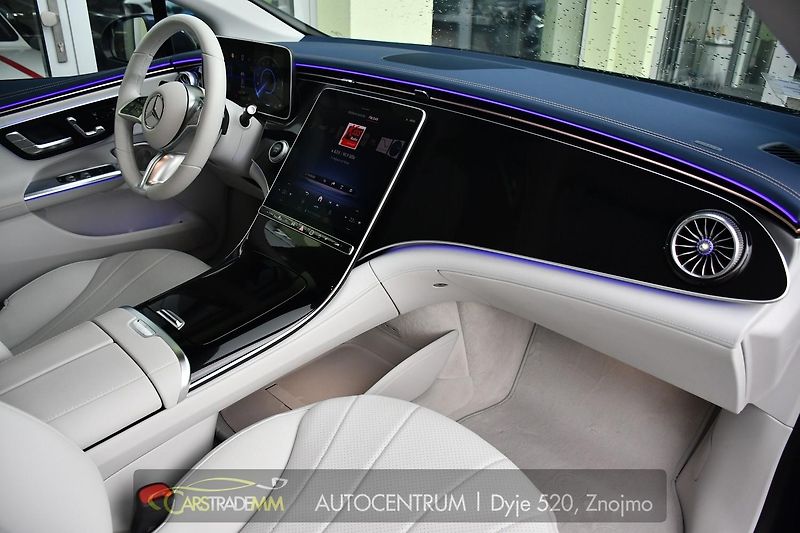 Mercedes-Benz EQE 350 4MATIC - fotka 15 z 56