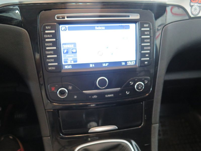 Ford Galaxy (2013) 2.0TDCi Navi Výhře Klima 7Míst - fotka 10 z 23