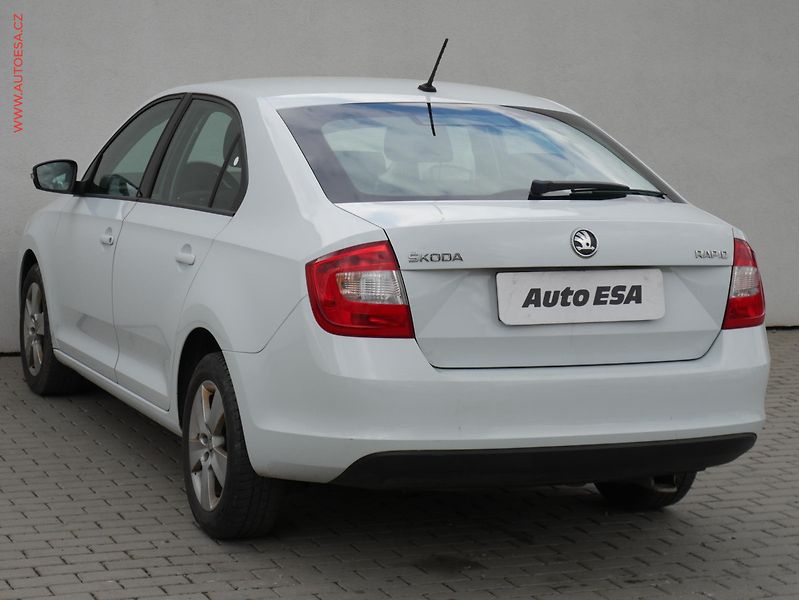 Škoda Rapid (2016) 1.2 TSI, ČR, Ambition - fotka 6 z 14