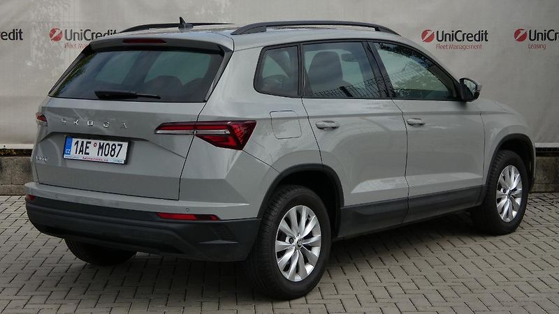 Škoda Karoq 1.5 TSI 110kW Fresh DSG - fotka 3 z 24