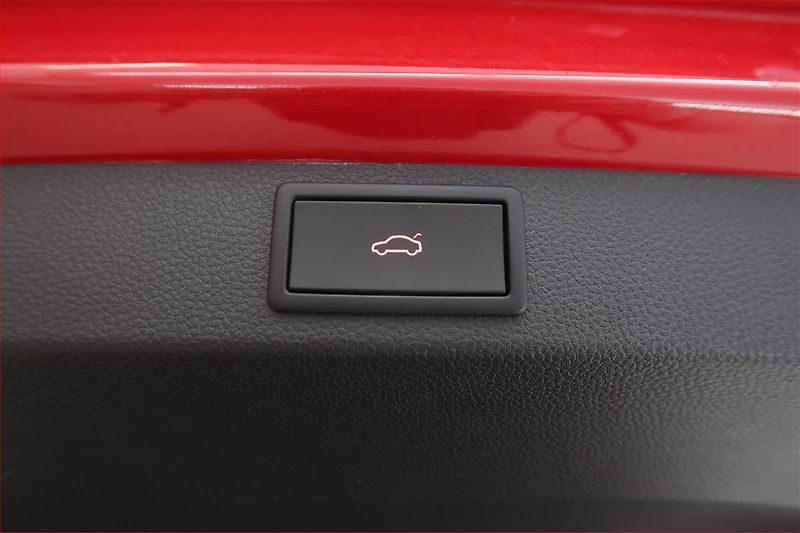 Škoda Karoq (2022) 1.5 TSI - fotka 20 z 20