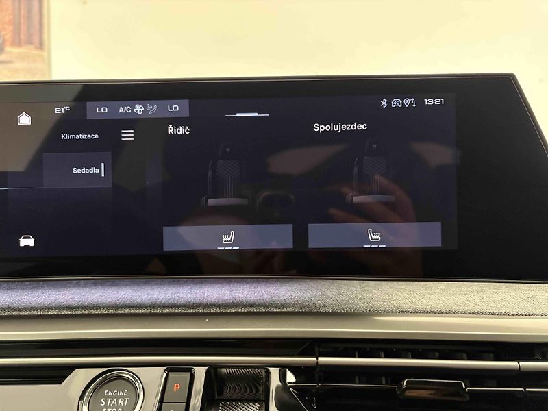 Peugeot 3008 (2026) Business Hybrid 145 e-DCS6 - fotka 29 z 45