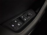 Volkswagen Passat (2017) Highline 1.8 TSI, Automat - náhled 17