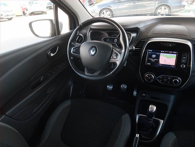 Renault Captur (2017) 1.2 TCe, Serv.kniha, Navi - fotka 7 z 21