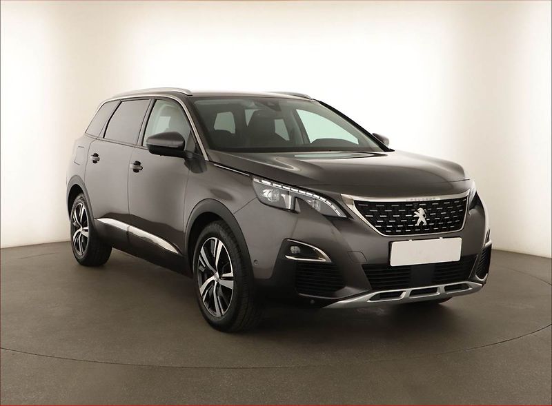 Peugeot 5008 (2020) 1.5 BlueHDi, 7 míst, Kůže - fotografie inzerátu