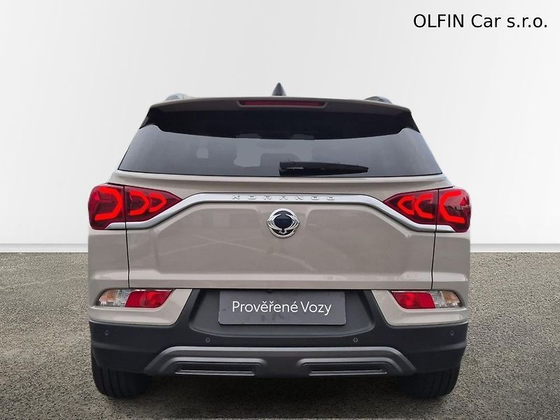 SsangYong Korando Smart  1,5 GDI 120kw A/T - fotka 8 z 23