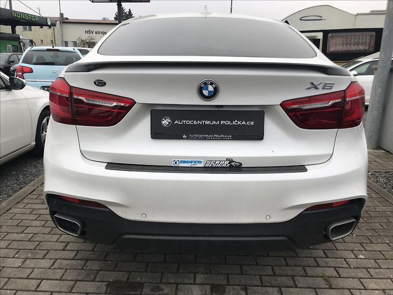 BMW X6 3,0    KV21) xDrive30d - fotka 7 z 22