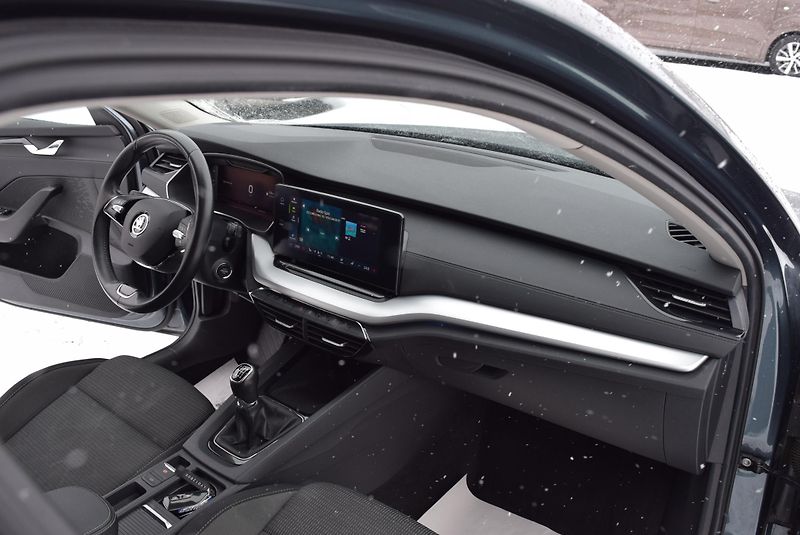 Škoda Octavia (2020) 1.5TSI 110kwSTYLE TAŽ NAVI LED - fotka 41 z 50