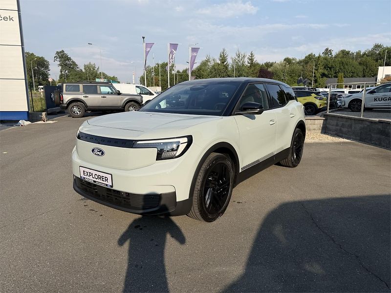 Ford Explorer Collection, SUV, 77 kWh PRODLO - fotka 7 z 23