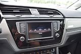 Volkswagen Touran (2017) 1.4TSI 110kw CLBMT 7MÍST TAŽNÉ - náhled 25
