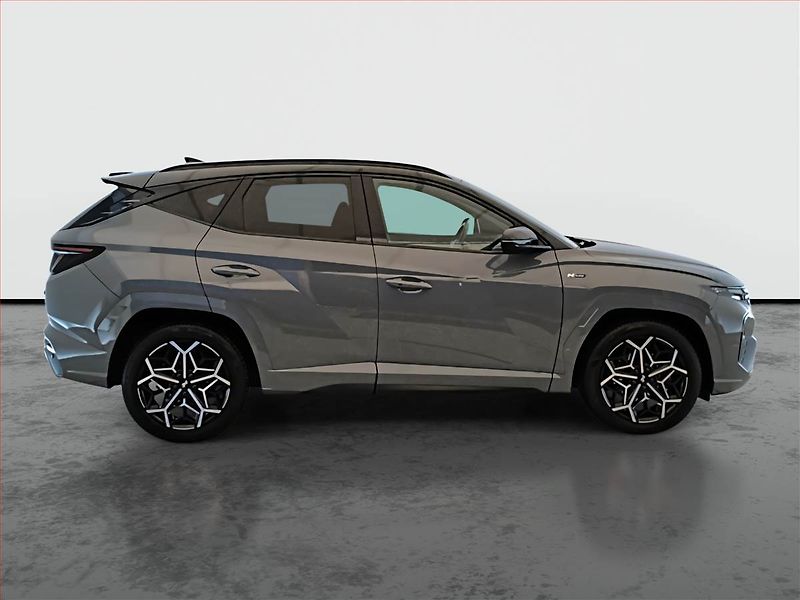 Hyundai Tucson (2022) N-Line 1.6 T-GDI 48V MHEV - fotka 6 z 17