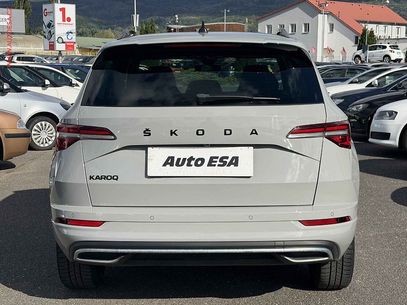 Škoda Karoq (2022) 1.5 TSi, 2.maj,ČR, SportLine - fotka 5 z 19
