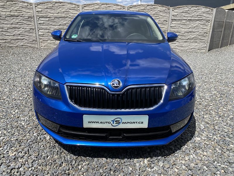 Škoda Octavia 2.0TDi L+K CZ WEBASTO 4x4 - fotka 7 z 165