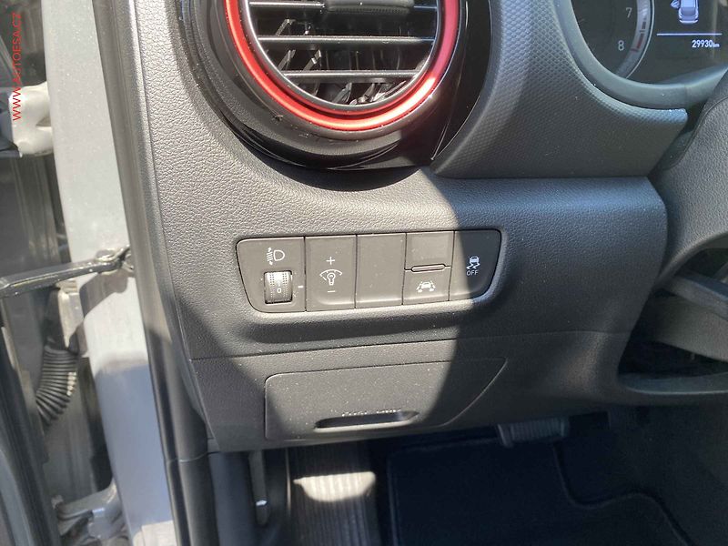Hyundai Kona (2020) 1.6 T-GDi, Style, AT, +ALU - fotka 15 z 22