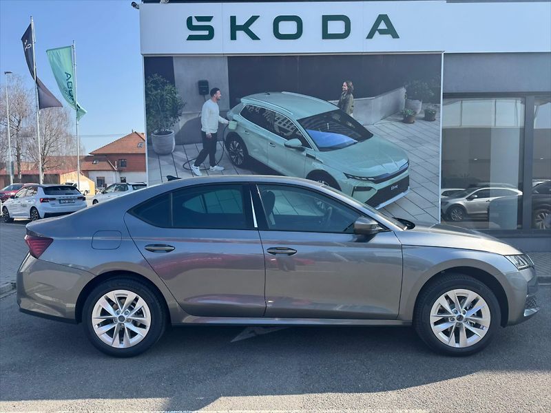 Škoda Octavia (2026) 1,5 TSI 110 kW  Classic - fotka 4 z 11