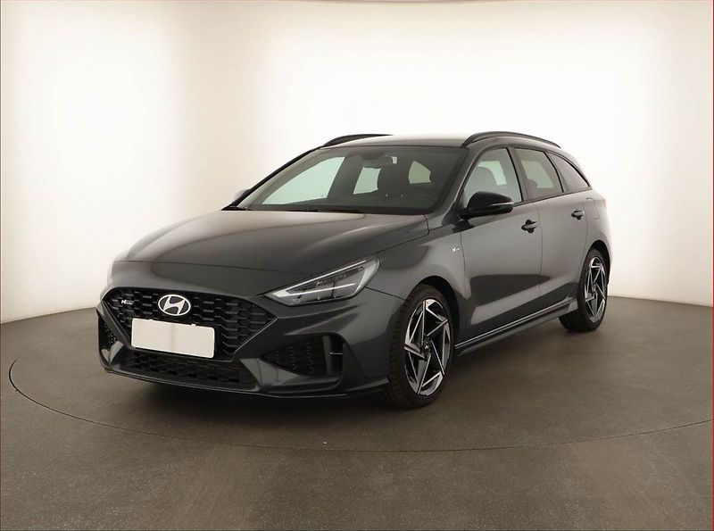 Hyundai i30 (2025) 1.5 T-GDI MHEV 48V, N-LINE - fotka 2 z 15