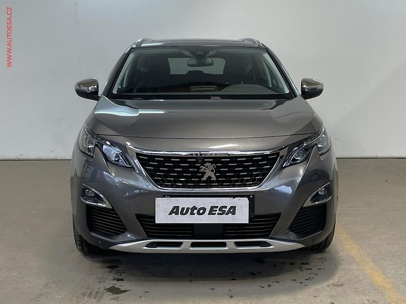Peugeot 5008 (2019) 1.5 HDi, Crossway, LED, panor - fotka 2 z 17