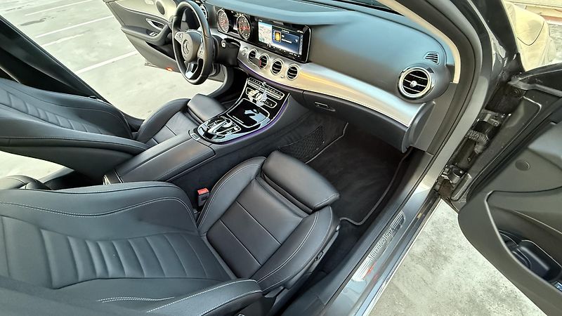 Mercedes-Benz Třídy E (2017) 220 d Kombi W213, serviska - fotka 10 z 18