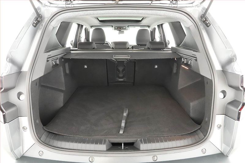 Dacia Bigster (2025) 1.2 MHEV, Extreme, FullLed - fotka 17 z 18