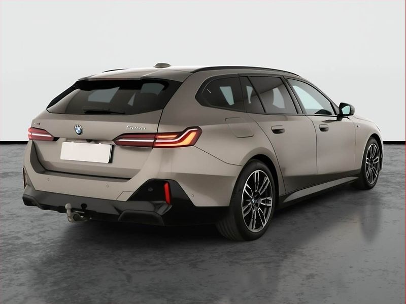 BMW Řada 5 (2025) 520d xDrive - fotka 5 z 23