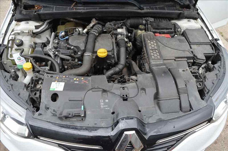 Renault Mégane (2016) GRANDTOUR 1,5 DCI - fotka 16 z 24