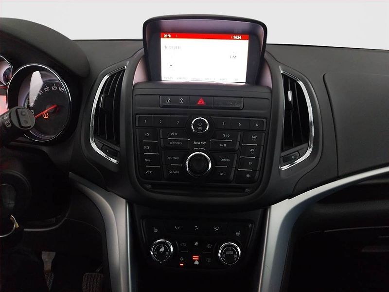 Opel Zafira (2014) 1.6 CDTI, Navi, Tempomat - fotka 12 z 16