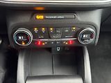 Ford Focus ACTIVE TOP Výbava ZÁRUKA od FO - náhled 12