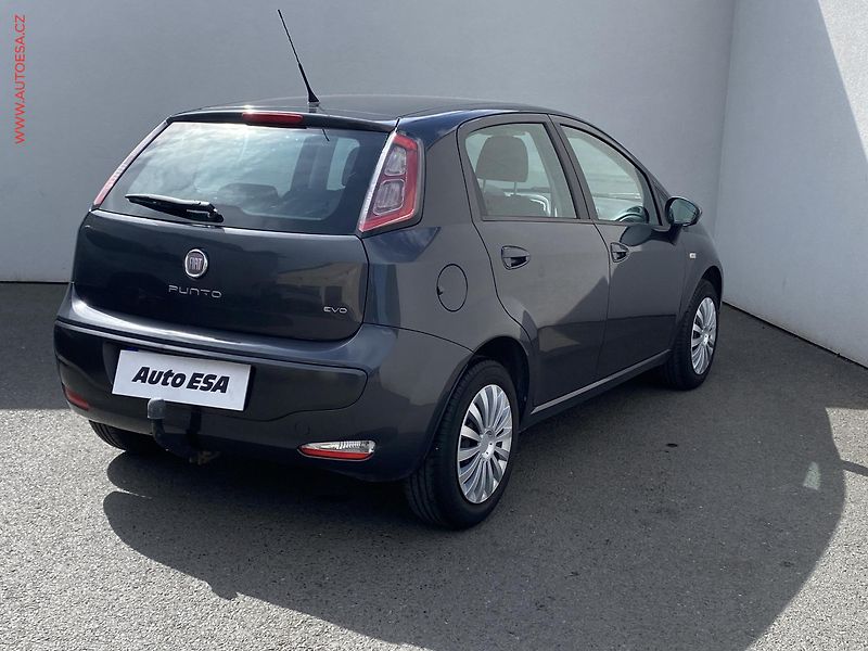 Fiat Punto Evo (2010) 1.2i, Klima - fotka 4 z 15