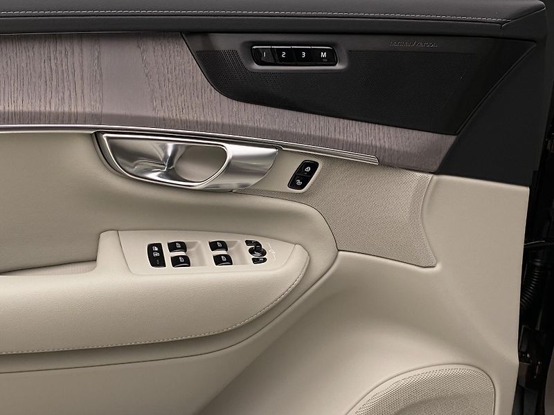Volvo XC90 (2026) T8 AWD Plug-in BRIGHT PLUS 7m - fotka 29 z 68