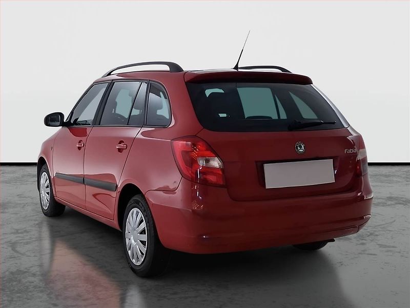 Škoda Fabia (2011) 1.2 TSI, nová STK, zamluveno - fotka 4 z 16