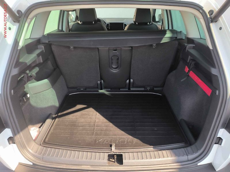 Škoda Karoq (2018) 2.0TDi 4x4, Style, DSG, kůže - fotka 7 z 31