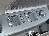 Volkswagen Golf (2012) 1.2 TSi, Match, +ALU - náhled 11